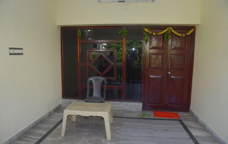 Padmavathi Family Guest House Visakhapatnam Exterior photo